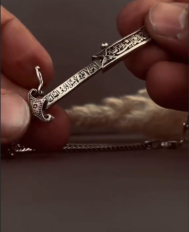 opening zulfiqar sword bracelet